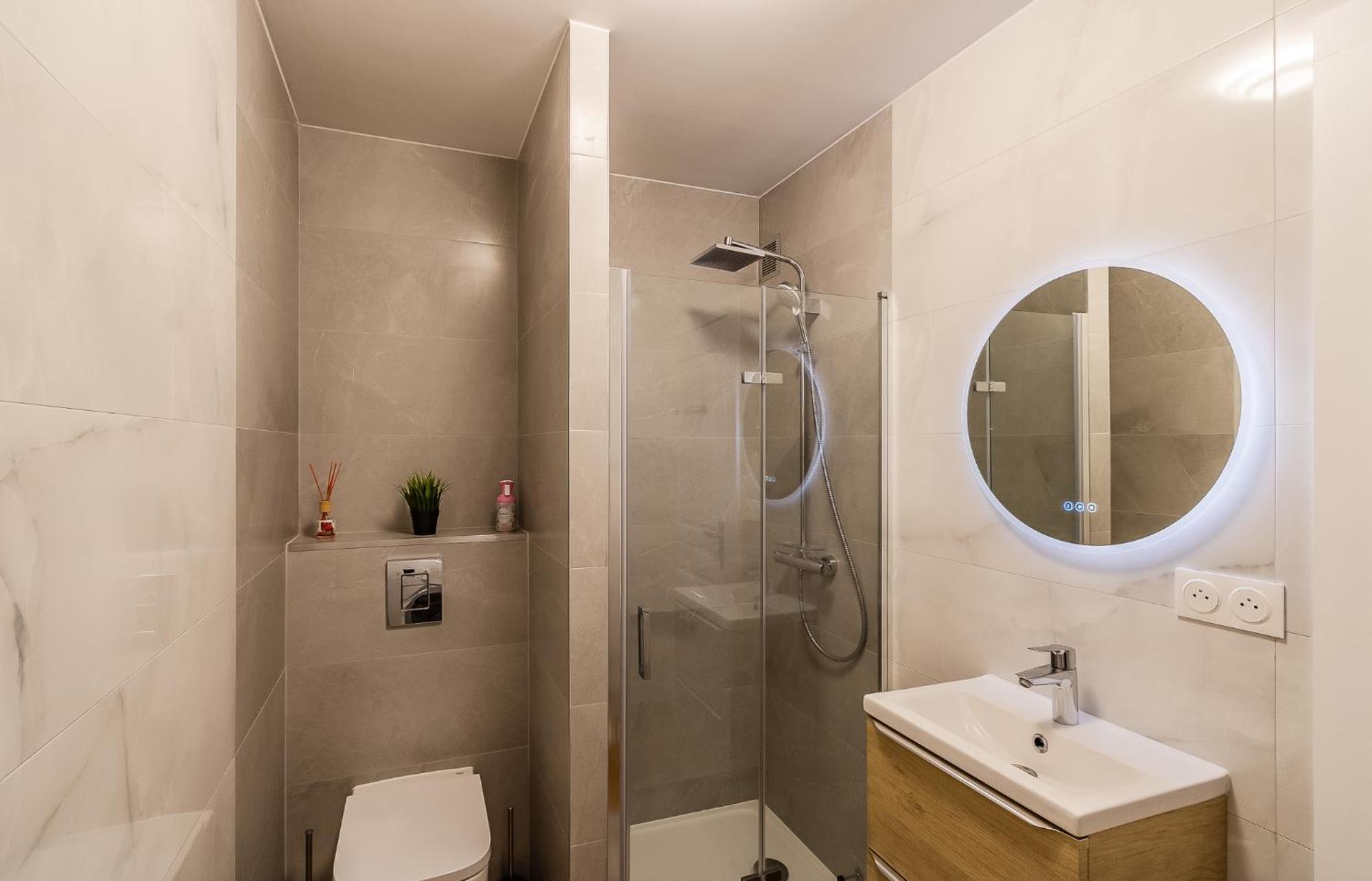 T2 Tete D'Or Confort + Parking Gratuit Villeurbanne Bagian luar foto